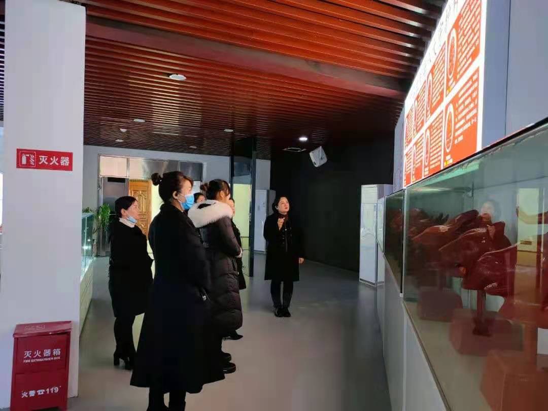 朱砂古鎮(zhèn)舉辦景區(qū)講解員實(shí)地培訓(xùn)